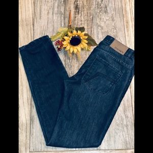 DKNY Jeans size 18